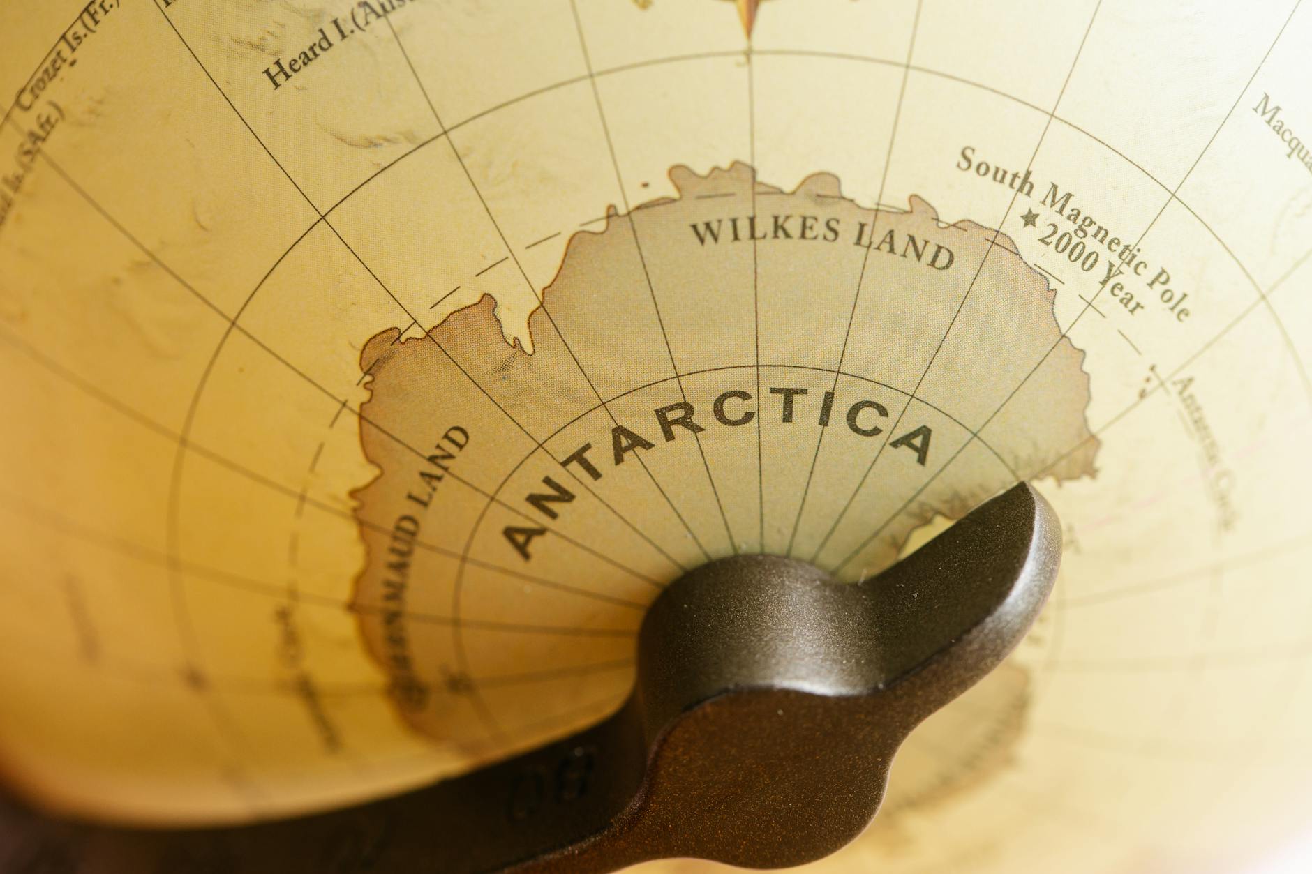 Unveiling Investment Opportunities in Antarctica’s Untouched Frontier