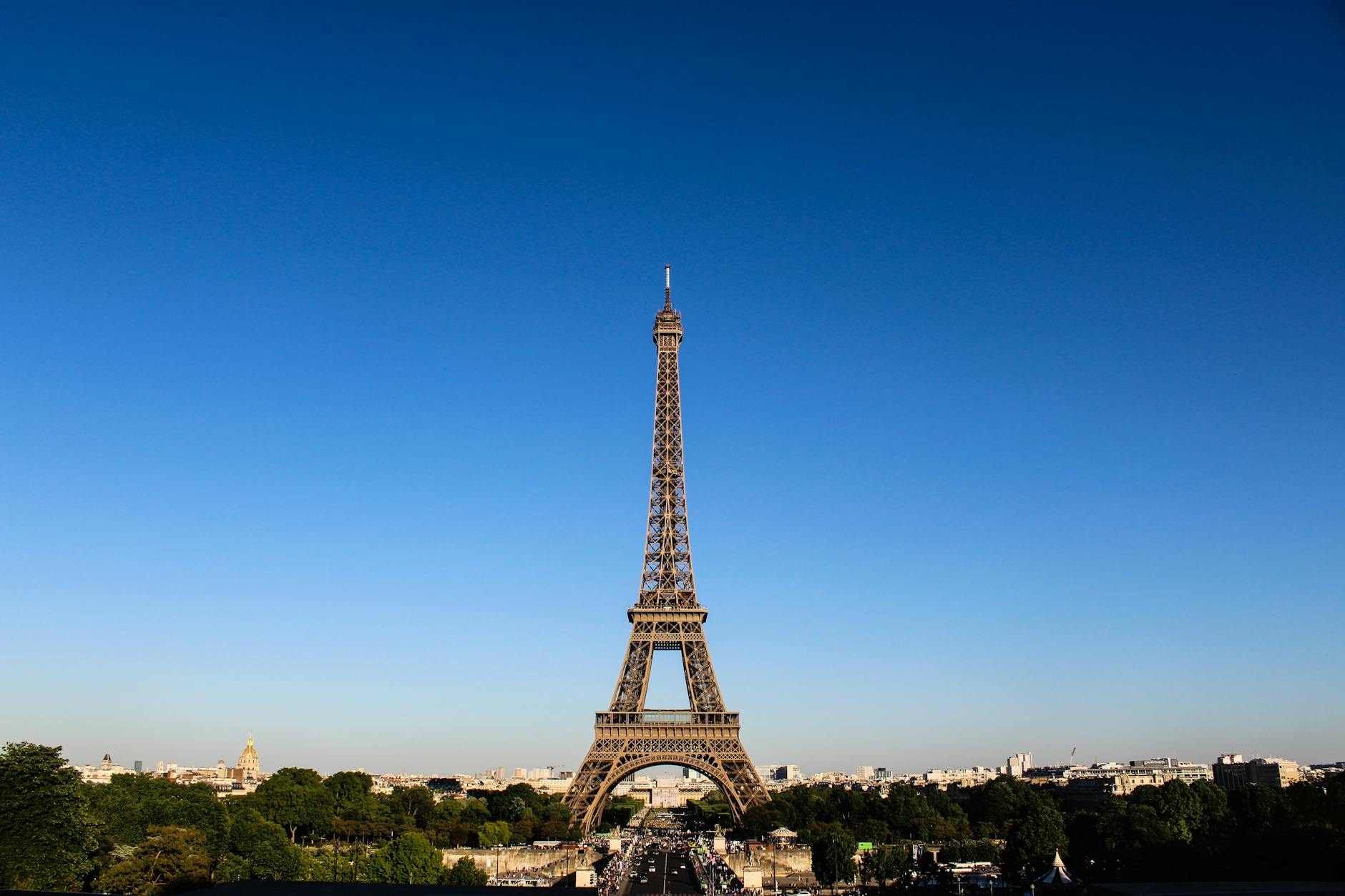 Paris Expat Community: A Closer Look at Real Estate Prices