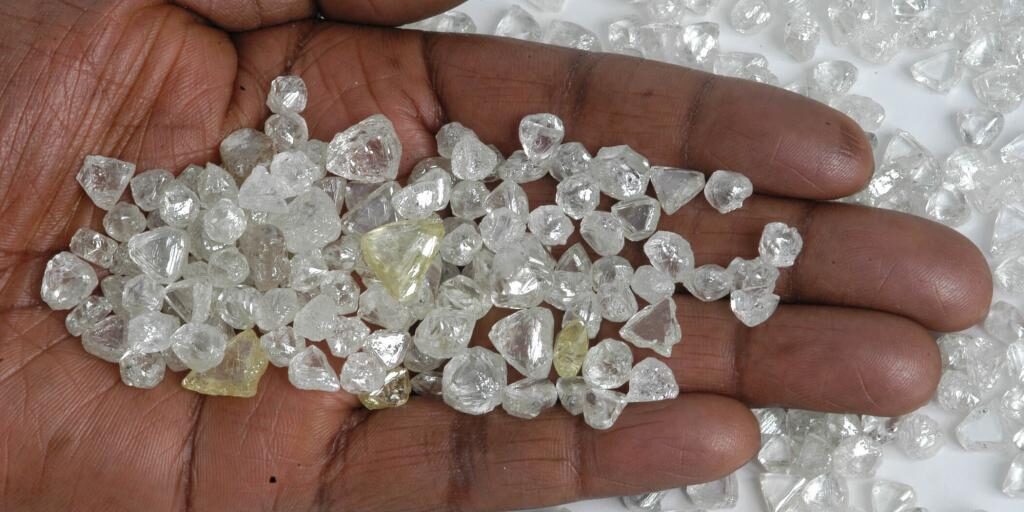 Comparing Diamond Mining in the DRC and Zambia: A Wealth of Opportunities